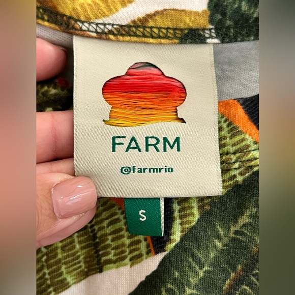 FARM Rio Tropical Print top - Picture 3 of 10